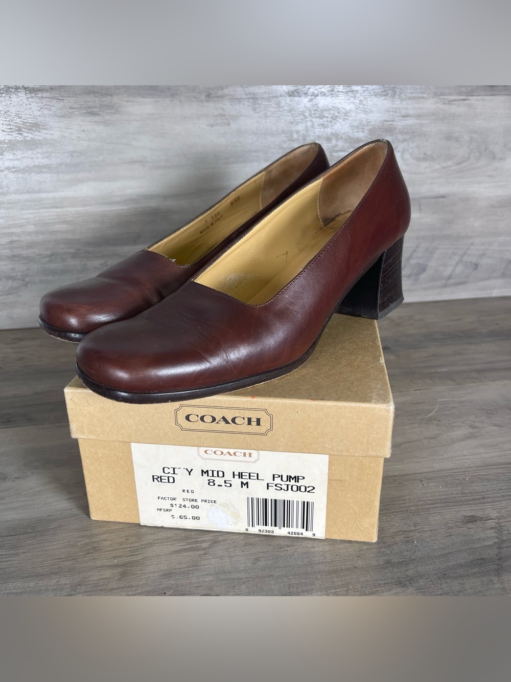 Coach‎ Womens 8.5 Brown Leather City Mid Heel Pump W/ Box Vintage Professional